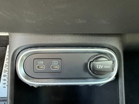 Used 2024 Genesis GV60 Performance AWD/4WD image 21