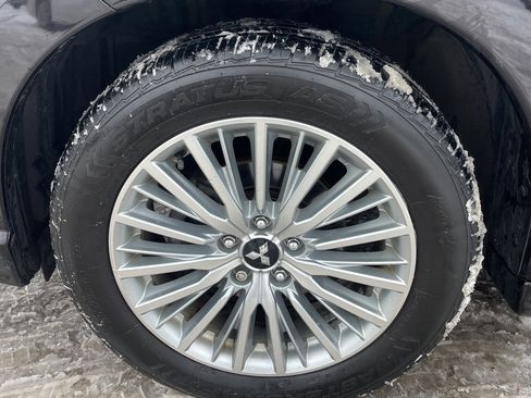 Used 2019 Mitsubishi Outlander GT image 9