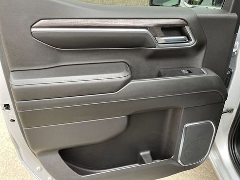 Used 2022 Chevrolet Silverado 1500 LTZ w/ Max Trailering Package image 12