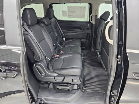 New 2026 Honda Odyssey EX-L image 10