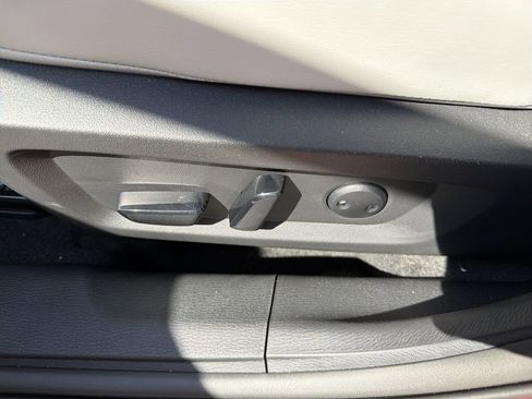New 2026 Mitsubishi Outlander SE AWD/4WD image 15