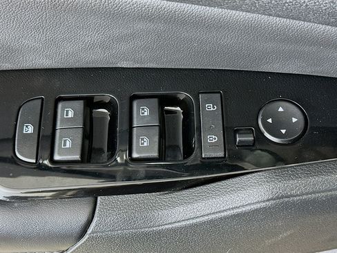 Used 2023 Kia Sportage X-Line image 15