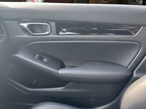 Used 2025 Honda Civic Sport Touring image 11