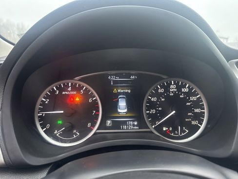 Used 2018 Nissan Sentra SV image 21