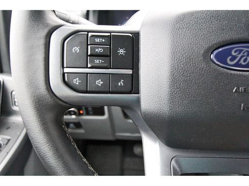 Used 2025 Ford F150 XLT w/ Equipment Group 301A Standard AWD/4WD image 15