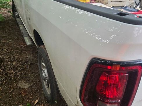 Used 2025 RAM 2500 Tradesman w/ Chrome Appearance Group AWD/4WD image 9