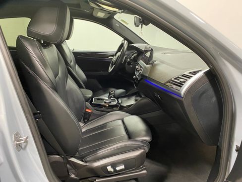 Used 2023 BMW X4 xDrive30i w/ M Sport Package image 12