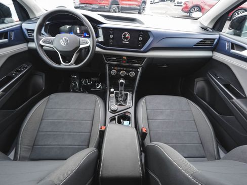 Used 2024 Volkswagen Taos SE w/ Black Wheel Plus Package image 34