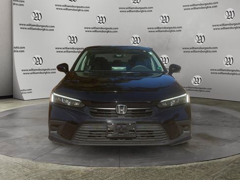Used 2024 Honda Civic LX image 8