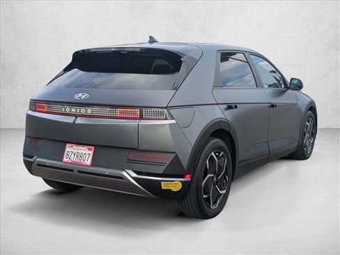 Certified 2022 Hyundai Ioniq 5 SEL image 5