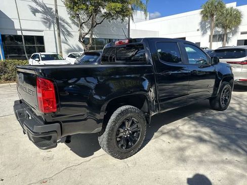 Used 2022 Chevrolet Colorado Z71 w/ Z71 Midnight Edition image 12