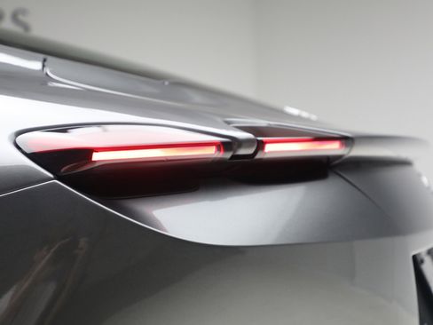 Certified 2024 Ferrari Roma image 25