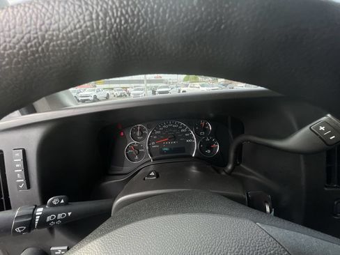 Used 2025 GMC Savana 2500 w/ Driver Convenience Package RWD image 12