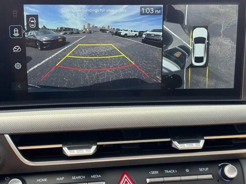 New 2025 Hyundai Sonata Limited FWD image 16