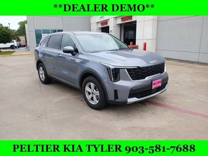 New 2025 Kia Sorento LX