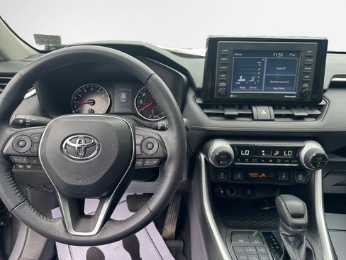 Used 2022 Toyota RAV4 XLE w/ Convenience Package AWD/4WD image 22