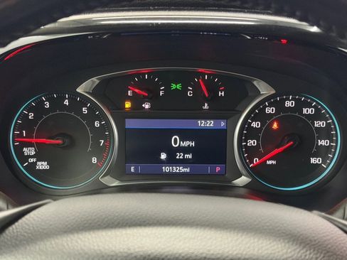 Used 2020 Chevrolet Traverse LT w/ LPO, Floor Liner Package AWD/4WD image 23