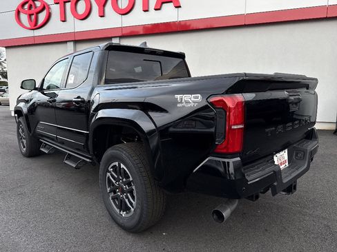 New 2025 Toyota Tacoma TRD Sport AWD/4WD image 19
