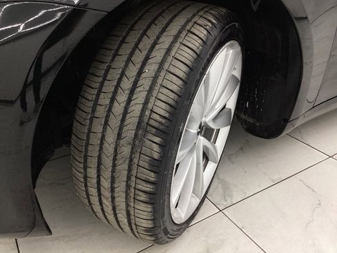 Used 2018 Tesla Model 3 Mid Range RWD image 44