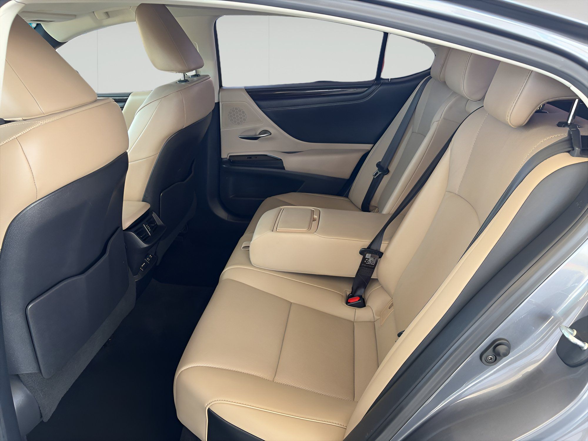Used 2020 Lexus ES 350 w/ Premium Package FWD image 10