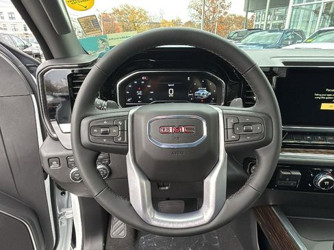 New 2025 GMC Sierra 1500 Elevation w/ Preferred Package image 17