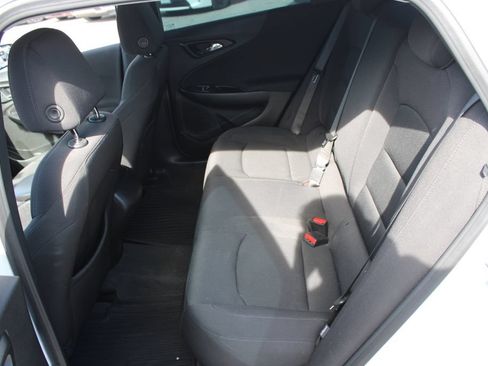 Used 2020 Chevrolet Malibu LS w/ LPO, Convenience Package 1 FWD image 14