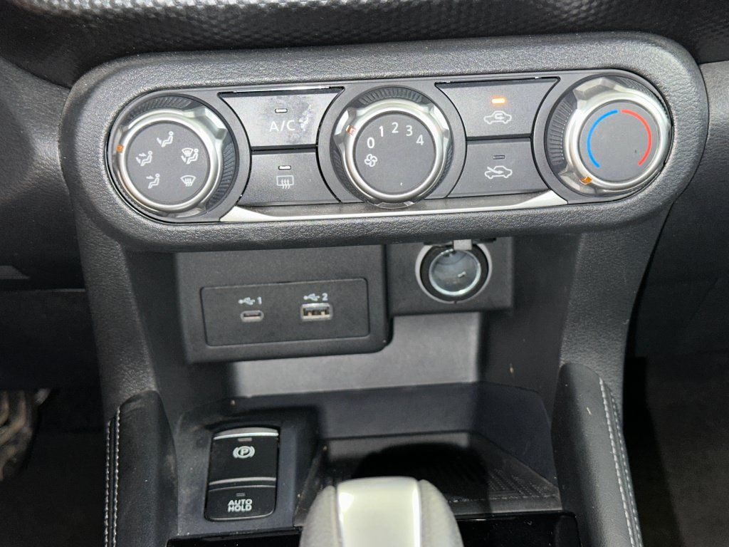Used 2024 Nissan Kicks SV w/ Exterior Package FWD image 14