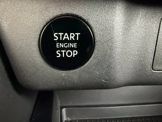 Used 2026 Nissan Rogue SV AWD/4WD image 23