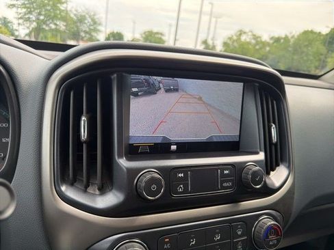 Used 2021 Chevrolet Colorado Z71 w/ Safety Package AWD/4WD image 29