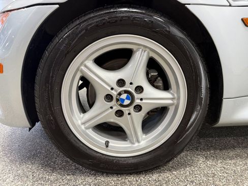 Used 1996 BMW Z3 1.9 RWD image 9