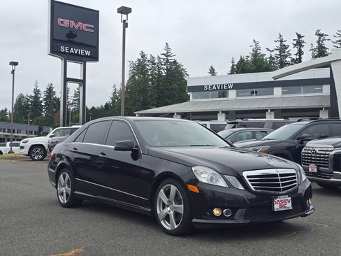 Used 2010 Mercedes-Benz E 350 4MATIC Sedan image 1