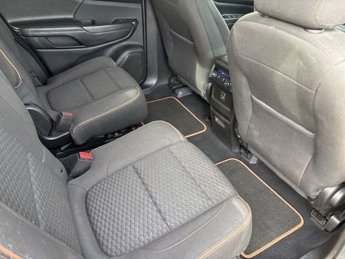 Used 2019 GMC Acadia SLE image 37