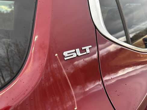 Used 2018 GMC Acadia SLT image 7