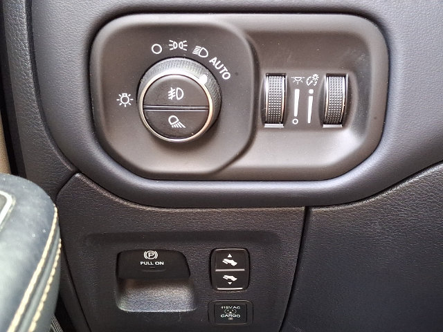 Used 2021 RAM 1500 Limited AWD/4WD image 26