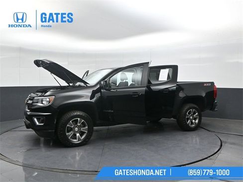 Used 2017 Chevrolet Colorado Z71 image 56