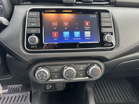 Used 2025 Nissan Versa S w/ S Plus Package image 16