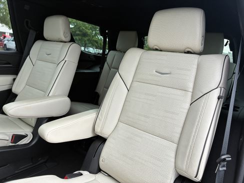 Used 2021 Cadillac Escalade Sport w/ Driver Assist Tech Package RWD image 14