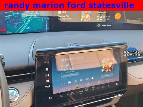 Used 2025 Lincoln Nautilus Premier w/ Equipment Group 102A image 18