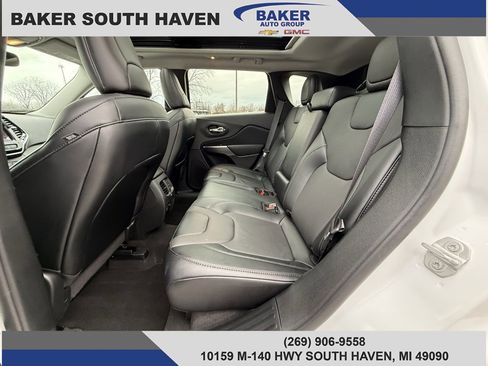 Used 2022 Jeep Cherokee Limited image 13