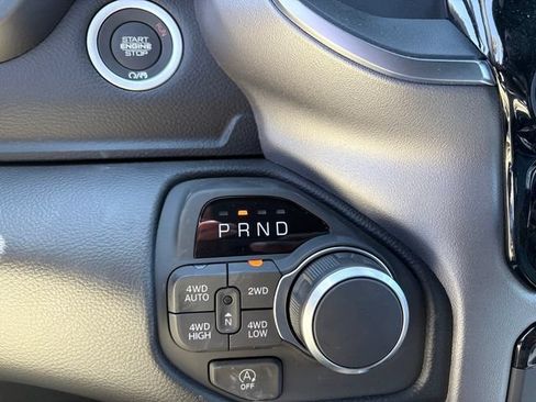 New 2026 RAM 1500 Big Horn AWD/4WD image 9