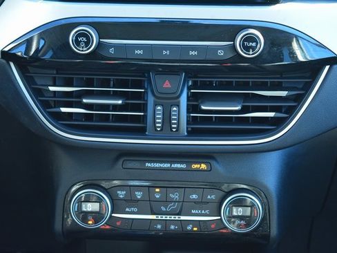 Used 2021 Ford Escape SEL image 27