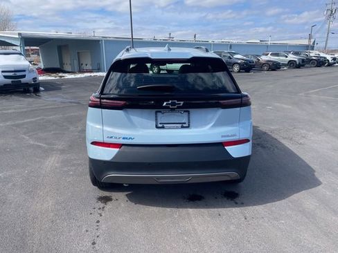 Used 2022 Chevrolet Bolt EUV Premier w/ Launch Edition image 12