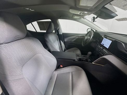 Used 2025 Toyota Camry LE FWD image 26