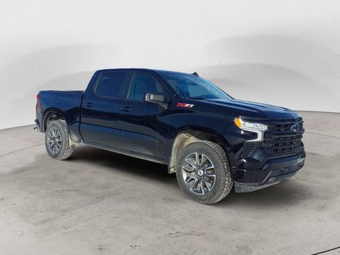 Used 2023 Chevrolet Silverado 1500 RST w/ Z71 Off-Road Package AWD/4WD image 7