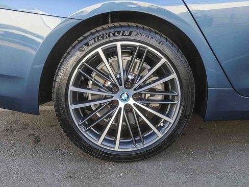 Used 2023 BMW 530e 530e w/ Premium Package image 8