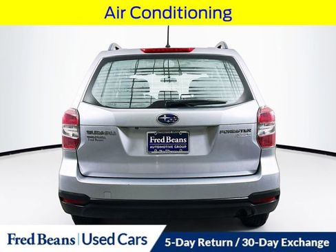 Used 2015 Subaru Forester 2.5i w/ Alloy Wheel Package image 8