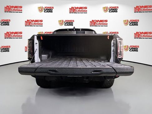 Used 2024 GMC Hummer EV 3X image 22