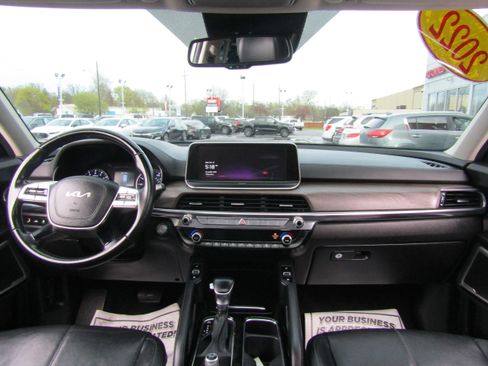 Used 2022 Kia Telluride EX w/ EX Premium Package image 30