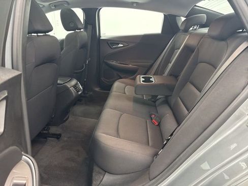 Used 2024 Chevrolet Malibu LT image 25