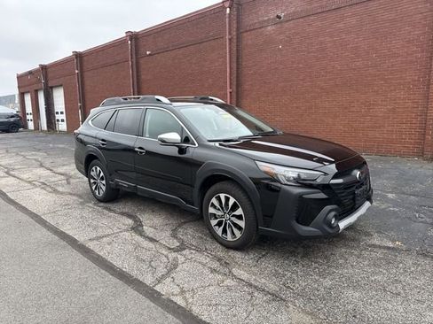 Used 2024 Subaru Outback Touring image 11